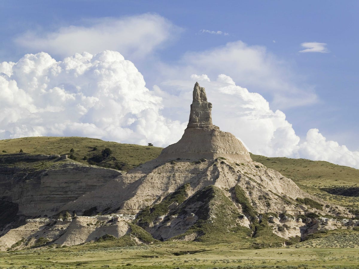 The Best Tourist Attraction In Every State Nebraska-admire-chimney-rock-a-geological-formation-that-served-as-a-landmark-along-the-oregon-trail-the-california-trail-and-the-mormon-trail-during-the-mid-19th-century