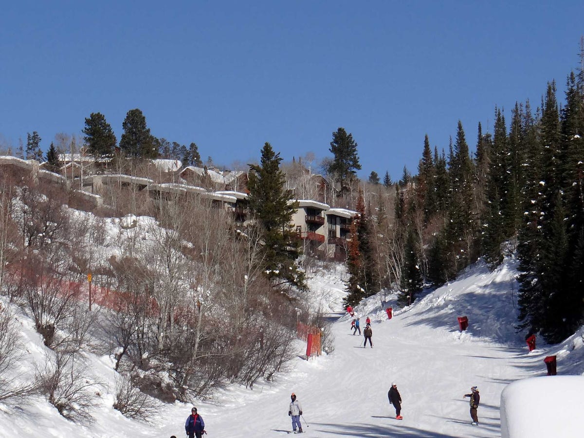 The Best Tourist Attraction In Every State Colorado-hit-the-slopes-at-one-of-colorados-two-dozen-plus-ski-resorts-many-of-which-rank-among-the-worlds-top-ski-areas