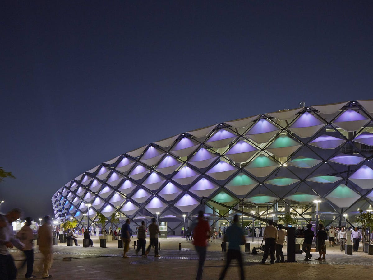 Những tòa nhà mới tuyệt vời trên thế giới. Hazza-bin-zayed-stadium-by-pattern-design-al-ain-united-arab-emirates