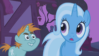 Imagens da Trixie 201px-Snips_tells_Trixie_to_defeat_the_Ursa_S1E6