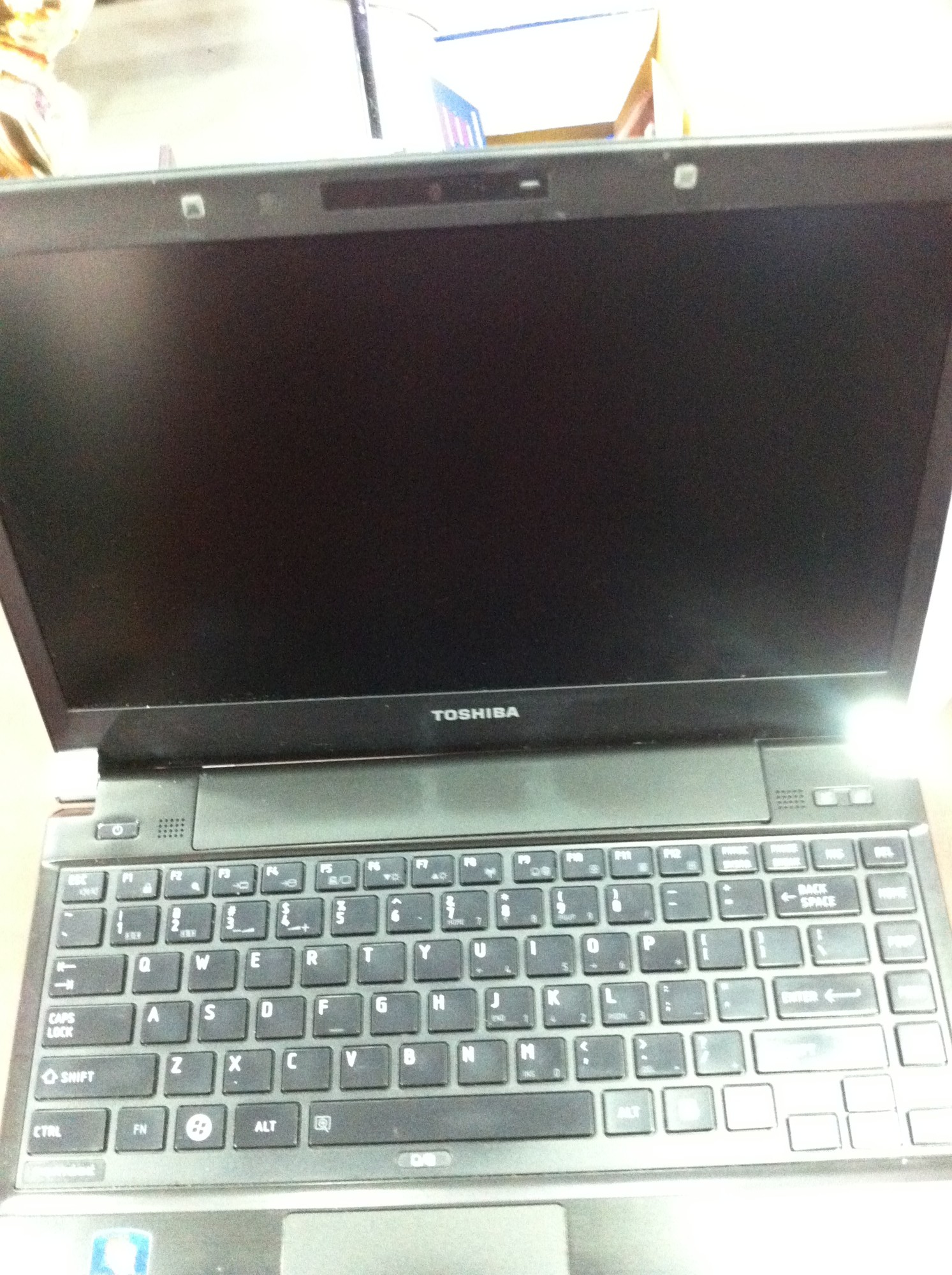 Toshiba Portege R830 - Giá 6.7 triệu - Dòng laptop cao cấp, siêu bền, siêu nhẹ 1,4 kg . 14358332252413187