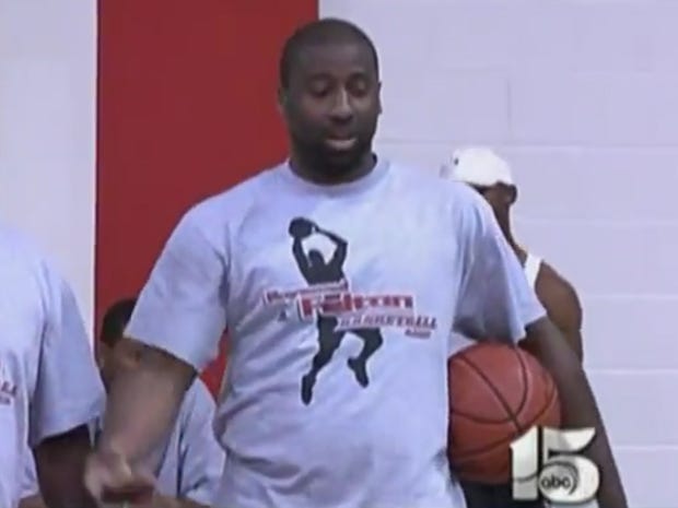 NBA 2011-2012 SEASON DISCUSSIONS - Page 19 Raymond-felton-fat