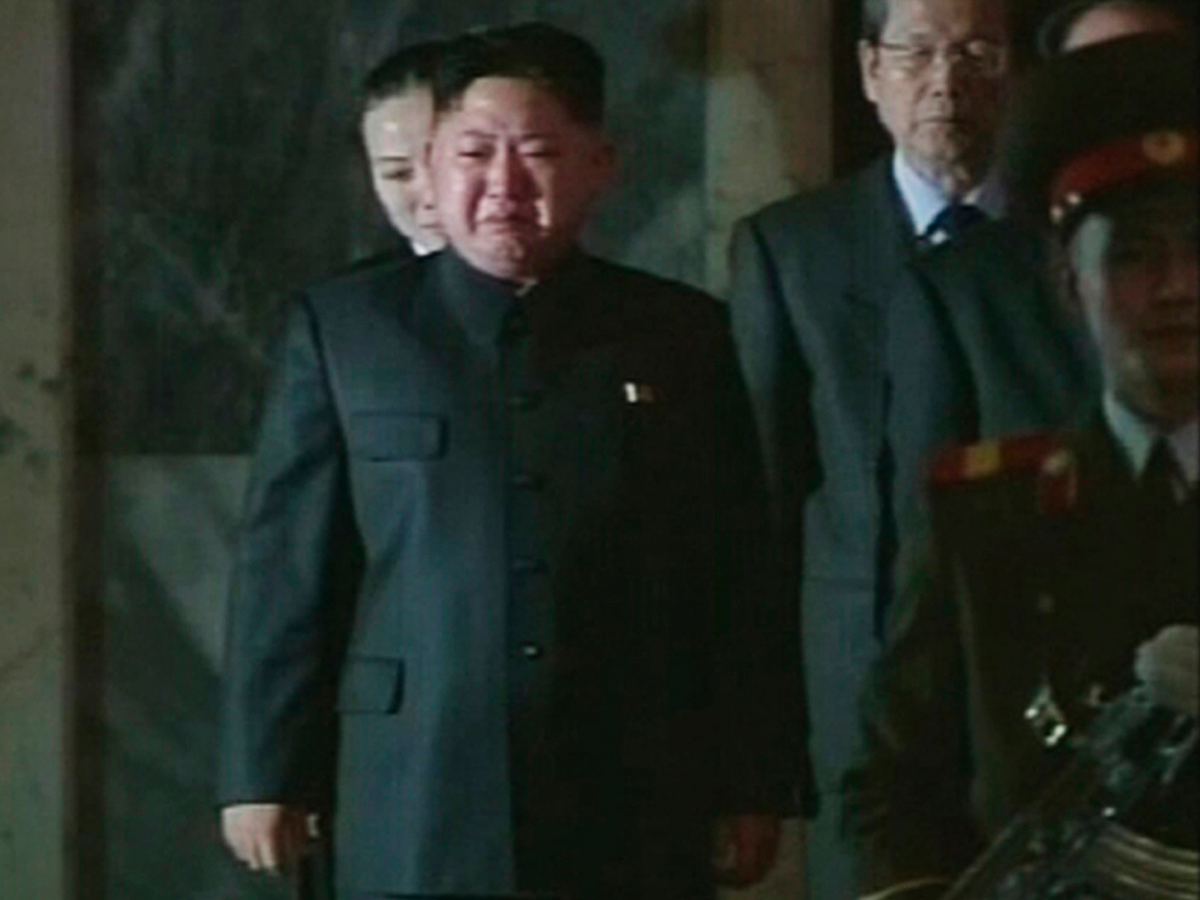 صور: لحظات بكى فيها قادة العالم Kim-jong-un