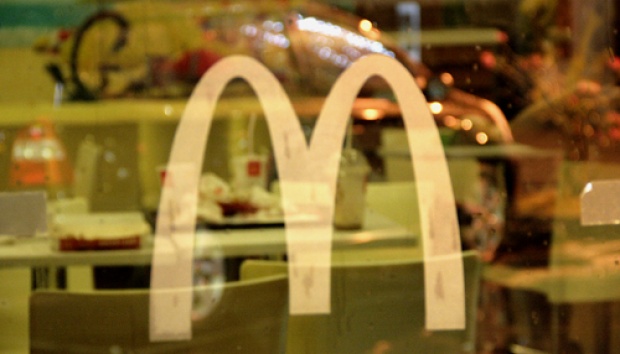 Penyanyi Gereja Tuntut McDonald's karena Suaranya Hilang 83139_620