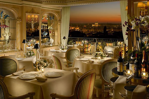 Restaurante Delicatessen  Luxury-suite-hotel-restaurant-room-interior-furniture