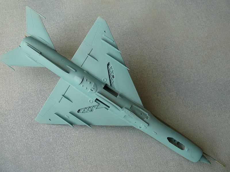 MiG21 bis Fishbed [Zvezda] 1/72 ZvezdaBisUnderwings3