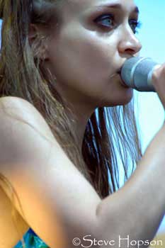 Fiona Apple FionaAppleTN2