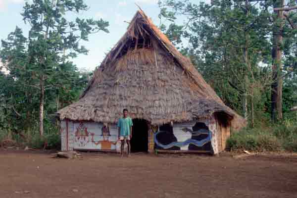 VLM... Mélanésie n°18 : Madang - Lae 07081