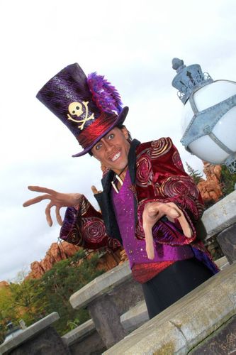 Photos avec les Personnages Disney - Page 30 69053128_m