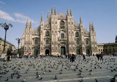 Carte postale  de Milan (Italie) 32862486