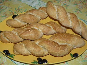 Baguettes torsadées au sésame 22916986_p