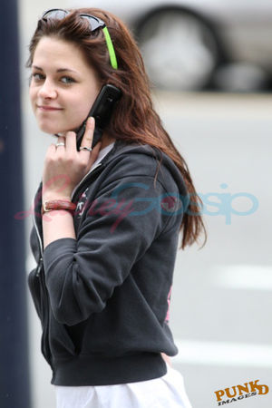 Kristen Stewart 39703563_p