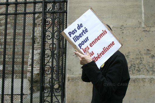 Fausse manif de droite - 12 juin 2007 14491081