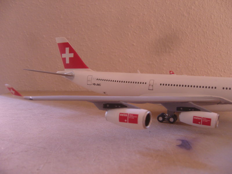 A340-313X SWISS 58856796