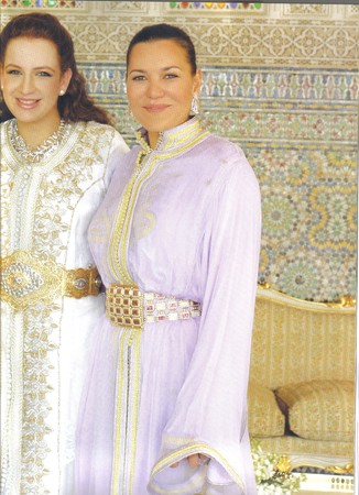 آخر صيحات اللباس المغربي من القصر الملكي 11678858_p