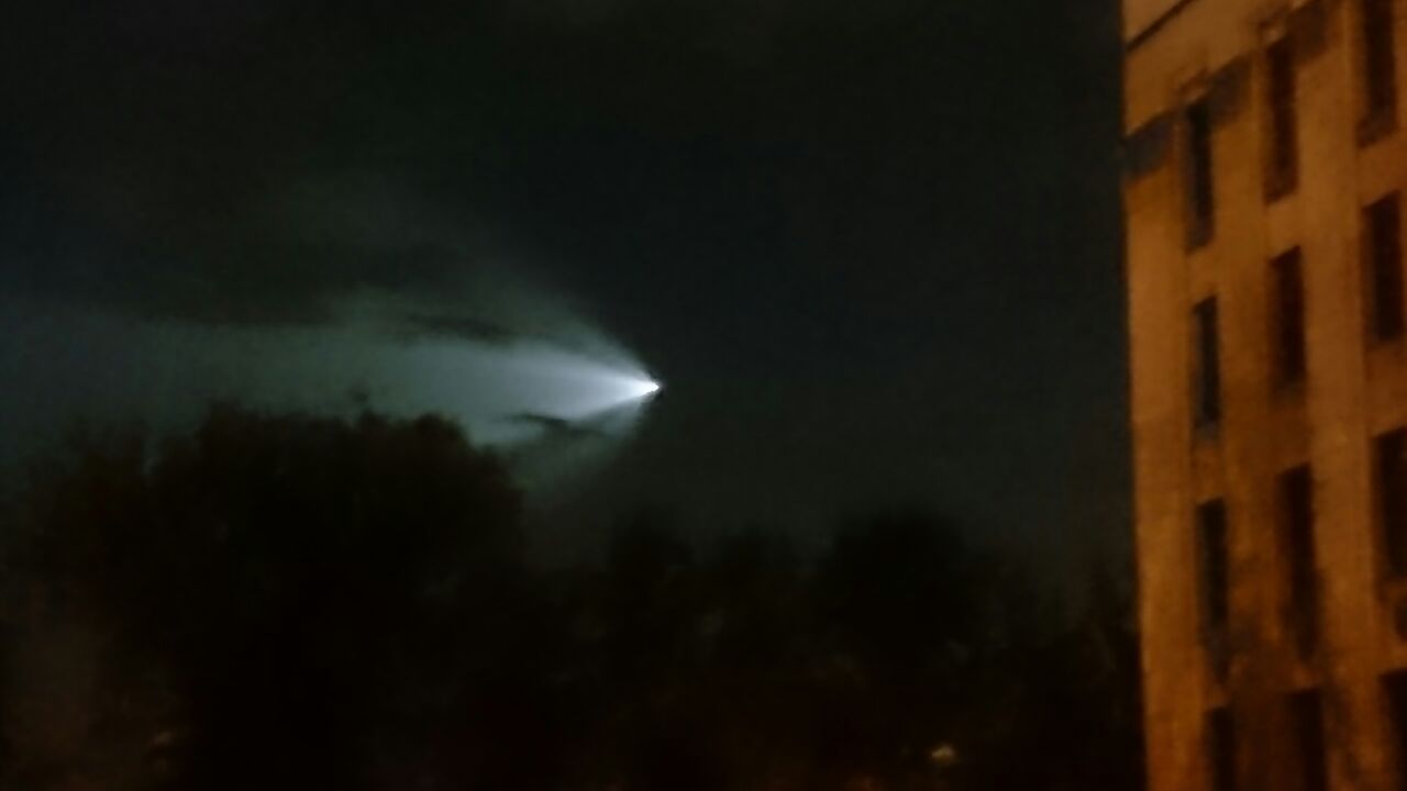 Mysterious glowing object over Russia baffles stargazers Mysterious-glowing-object-russia-july-2016-1