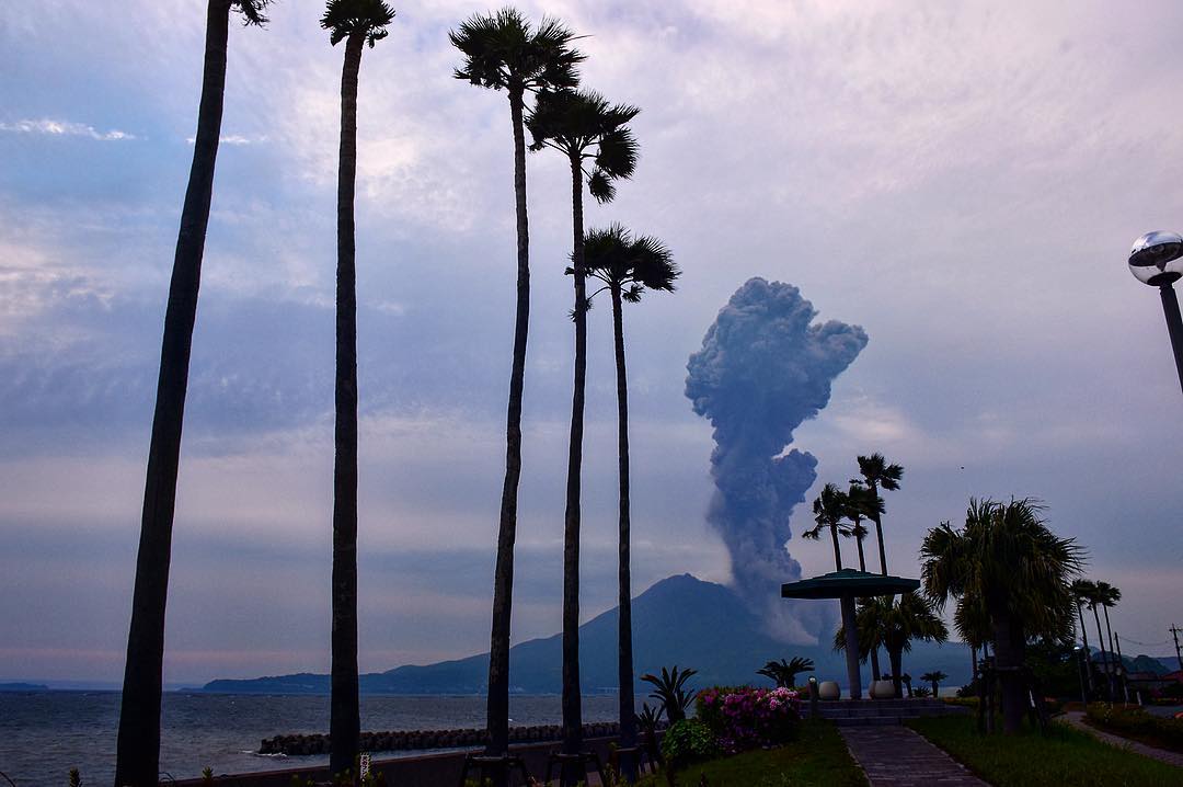 NIBIRU, ULTIMAS NOTICIAS Y TEMAS RELACIONADOS (PARTE 30) - Página 37 Sakurajima-eruption-april-2017