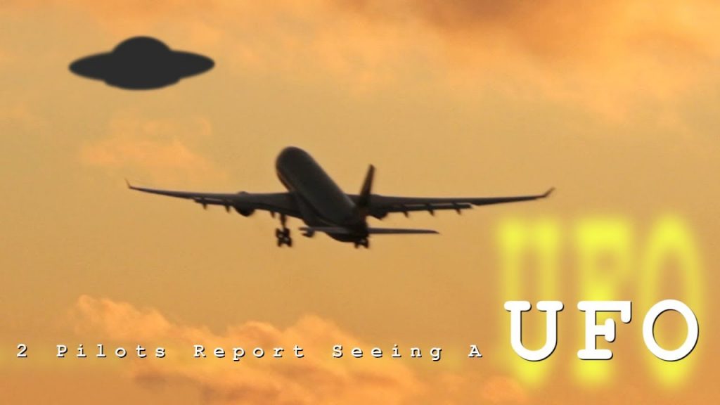 NIBIRU, ULTIMAS NOTICIAS Y TEMAS RELACIONADOS (PARTE 35) - Página 4 2-airline-pilots-report-ufo-Arizona-sky-video-1024x576