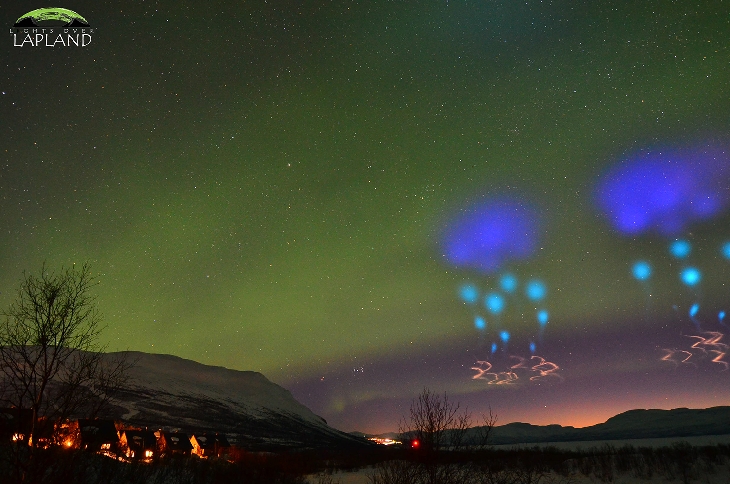 Update: Web Cam records an extraordinary sighting of a fleet of UFOs on Abisko Aurora-azure-rocket-sky-ufo-2