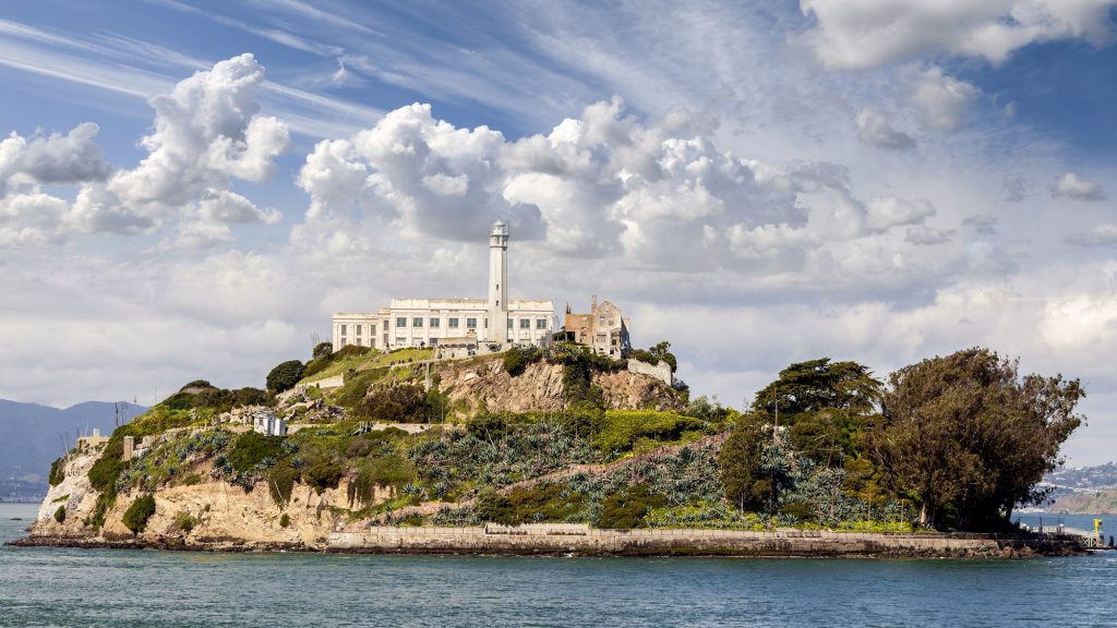 Archeologists uncover military structures buried beneath Alcatraz Alcatraz-military-history-1024x576