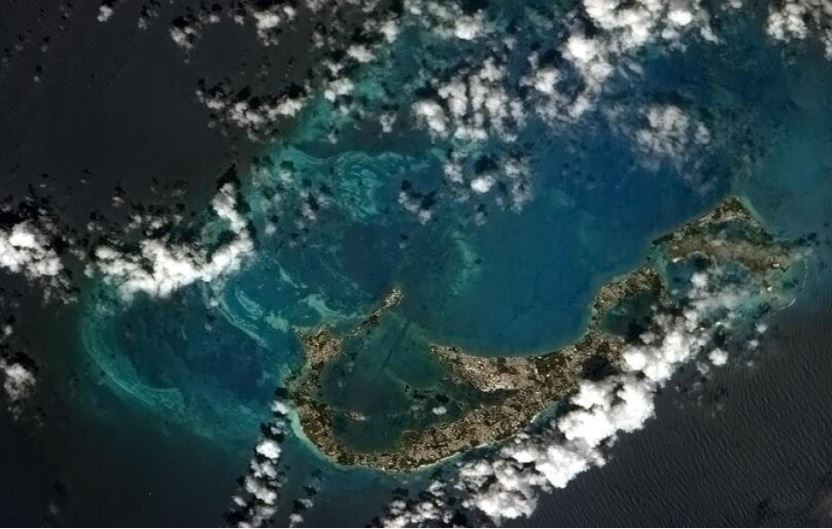 Bermuda island mystery: The ancient volcano that built Bermuda is UNLIKE any other on Earth Bermuda-island-mysterious-volcano