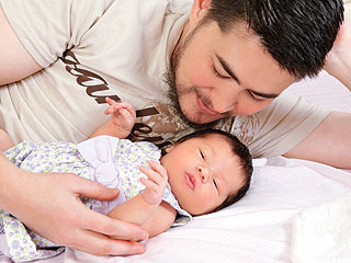 oglanlar mayisli - Sayfa 3 Thomas-beatie-and-daughter-susan-juliette-beatie