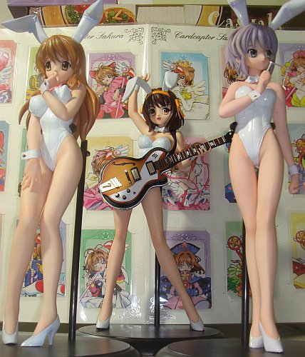 haruhi    Haruhi-fig-bunnies-lookaway