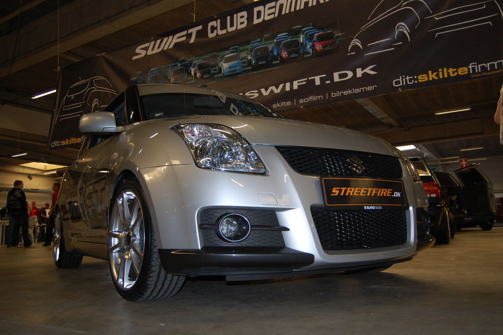 Екстериорни снимки на SUZUKI SWIFT от чужбина. 2330