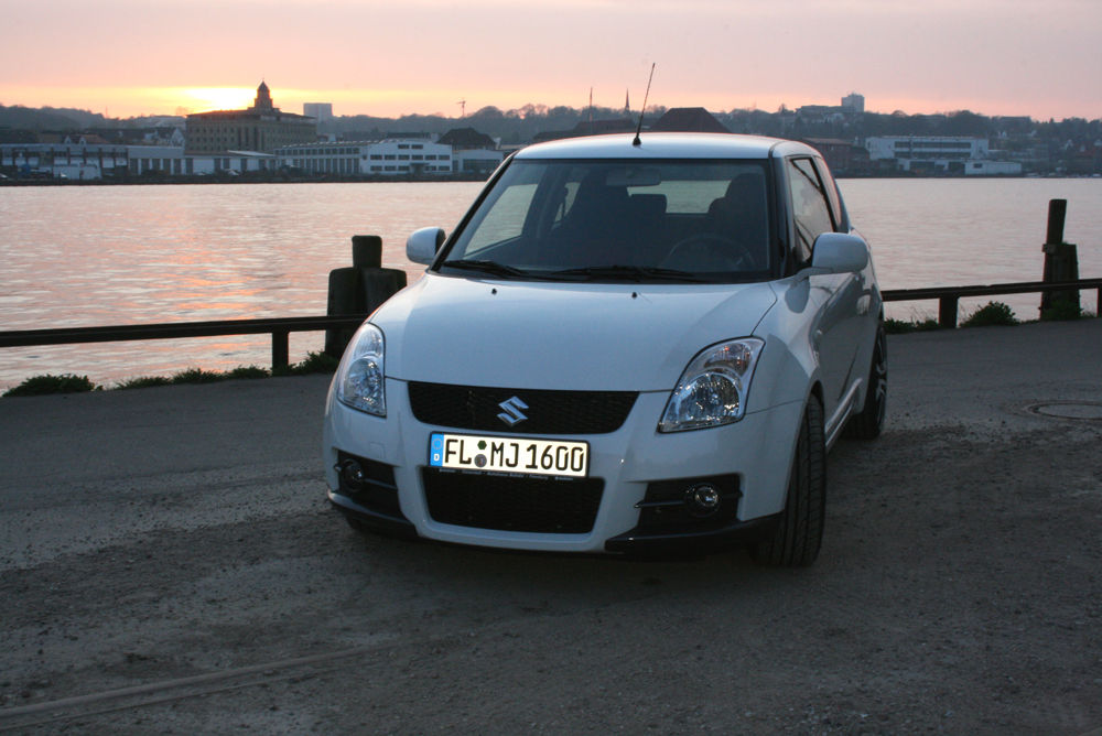 Екстериорни снимки на SUZUKI SWIFT от чужбина. 1290