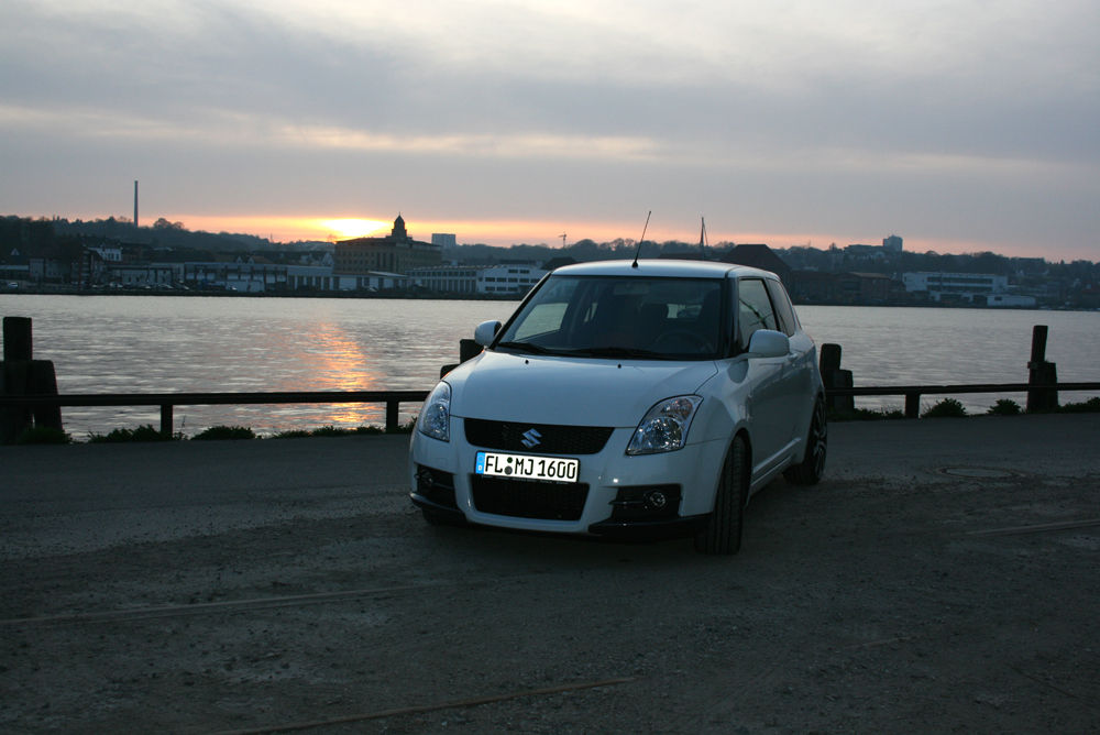 Екстериорни снимки на SUZUKI SWIFT от чужбина. 1292