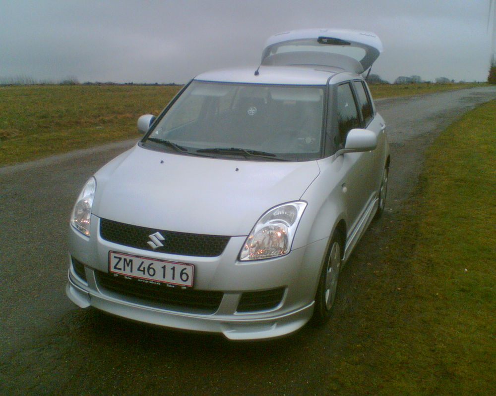 Екстериорни снимки на SUZUKI SWIFT от чужбина. 1428