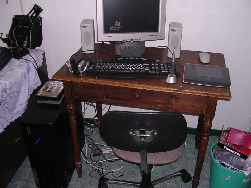 photo de ton ordi avec ton bureau Bureau