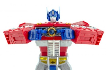  [Masterpiece Takara Tomy] MP-10 CONVOY (Optimus Prime) - Sortie Septembre 2011 BCZxZlr8