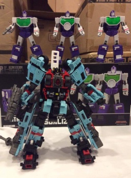 [Combiners Tiers] MAKETOYS MTCM-04 GUARDIA aka DEFENSOR - 2015-2016 CsK4328Z