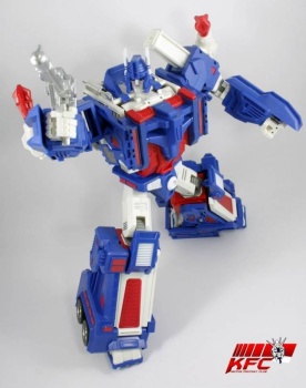 [Masterpiece Tiers] KFC EM P3 CITIZEN STACK aka ULTRA MAGNUS - Sortie Avril 2014 EjJytE7F