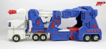 [Masterpiece Tiers] KFC EM P3 CITIZEN STACK aka ULTRA MAGNUS - Sortie Avril 2014 Lhd5Ao9R