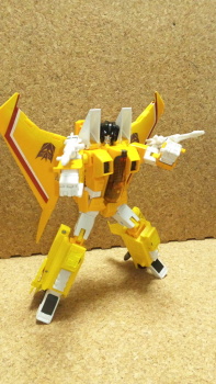 [Masterpiece Takara Tomy] MP-11S SUNSTORM - Sortie Aout 2012 XV4KwB22