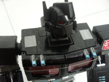 [Masterpiece Takara Tomy] MP-1B CONVOY BLACK VERSION - Sortie Novembre 2009 XlQJzUBW