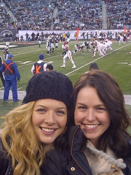 Rachelle Lefevre en un partido de los Jets Aaa9ZWRH