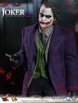 The Joker 2.0 - DX Series - The Dark Knight  1/6 A.F. AabWQAGq