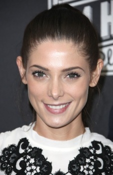 Ashley Greene - Imagenes/Videos de Paparazzi / Estudio/ Eventos etc. - Página 22 AagOVTNa