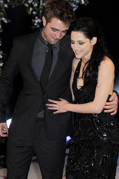 Robsten - Página 23 AaiCXyMu