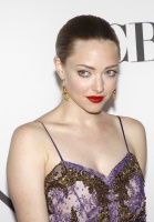 Amanda Seyfried Aaot7ggW