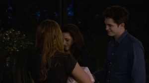 [Breaking Dawn - Part2] Photos promo, vidéos, stills et captures du film [spoilers] - Page 26 AaqtNuzT