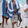 Kellan Lutz - Imagenes/Videos de Paparazzi / Estudio/ Eventos etc. - Página 22 Aas2I7Ll