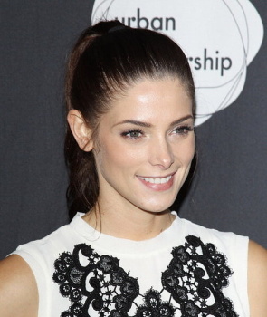 Ashley Greene - Imagenes/Videos de Paparazzi / Estudio/ Eventos etc. - Página 22 AauBBv9u