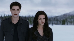 [Breaking Dawn - Part2] Photos promo, vidéos, stills et captures du film [spoilers] - Page 26 Aavi5s34