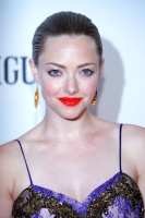 Amanda Seyfried AaznpUT4