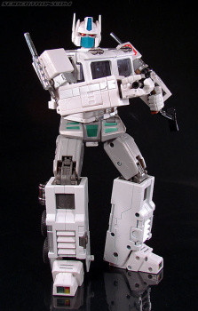 [Masterpiece Takara Tomy] MP-2 ULTRA MAGNUS - Sortie 2004 AbbKSlZH