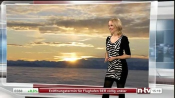 Tina Kraus - ntv - Allemagne AbbxlRrT